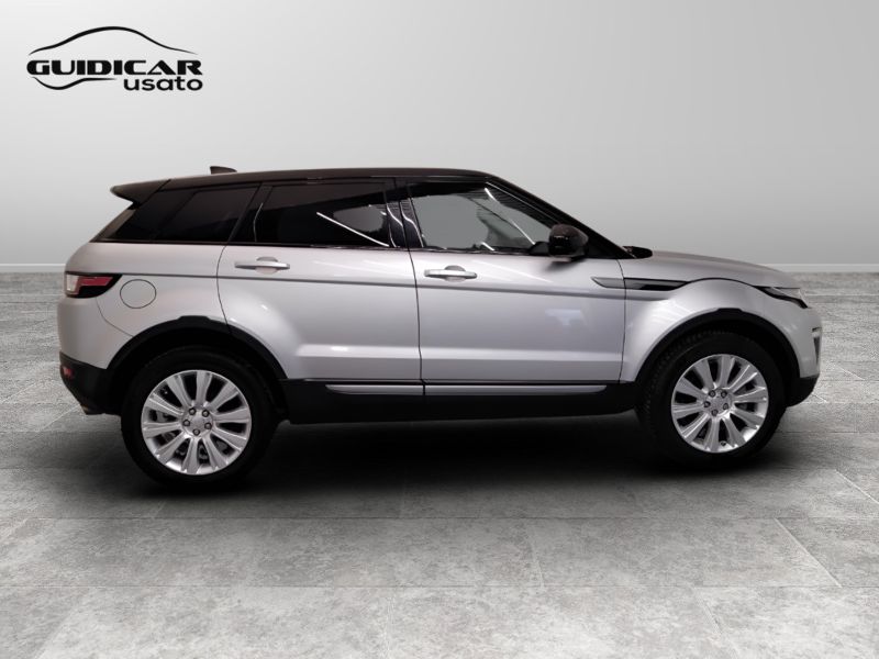 GuidiCar - LAND ROVER Range Rover Evoque 2019 Evoque 2.0 td4 SE 150cv 5p auto my19 Usato